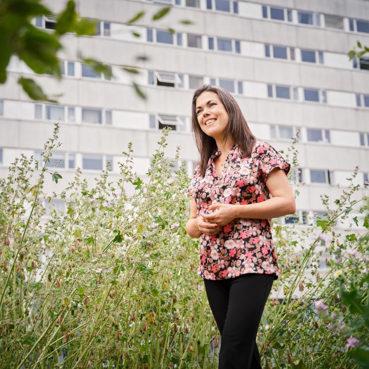 Portrait af Irit Bach