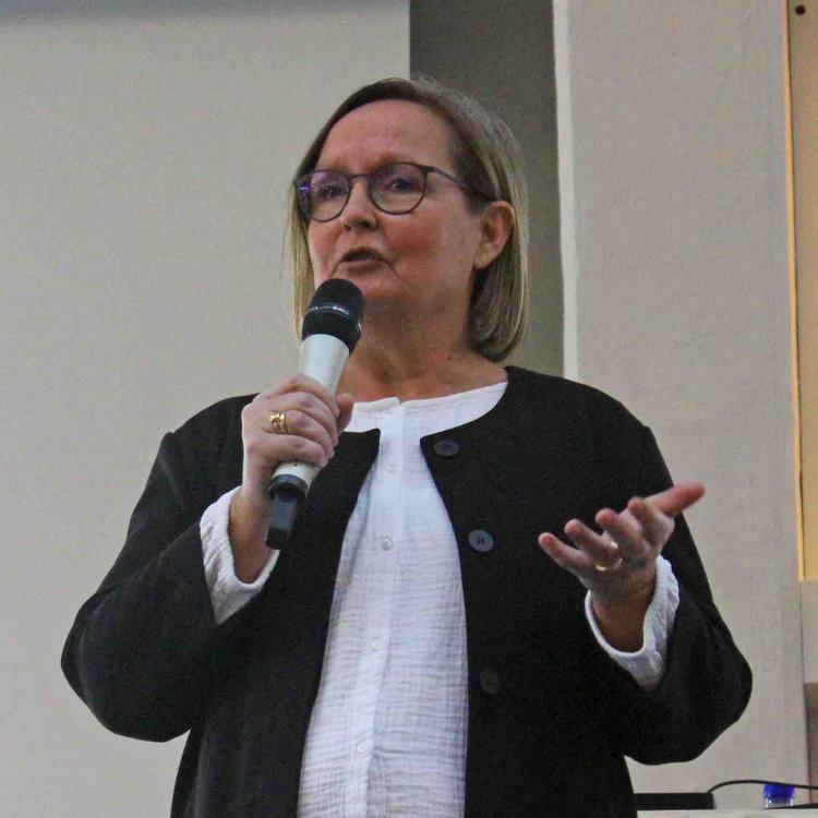 Danielle Bjerre Lyndgaard taler ved eventet Agile And Adaptive Leadership