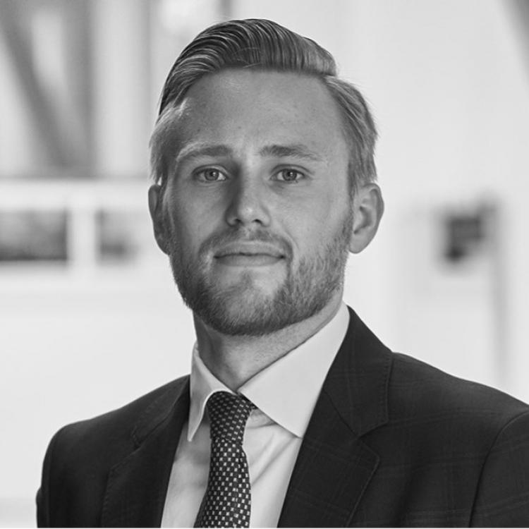 Portræt af Joakim Steenfos, CEO af Radiant