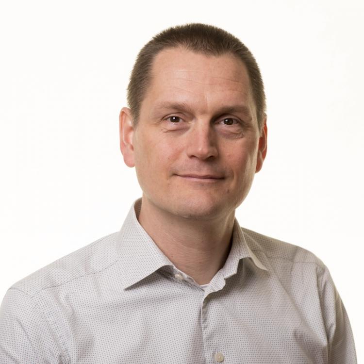 Portræt af Michael Mol, Professor ved Institut for Strategi og Innovation hos CBS