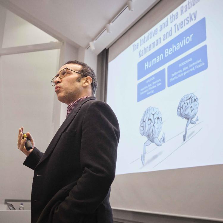 CBS researcher Jimmy Martinez-Correa presenting on behavioural investing