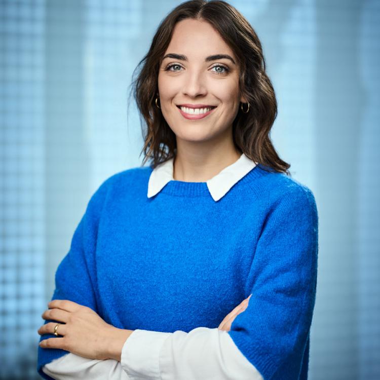 Portrait of Franziska Reuter, FTMBA alumni