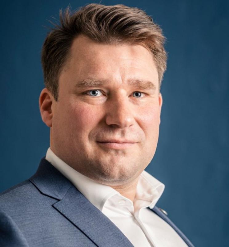 Portrait of Jeppe la Cour, alumni from EMBA