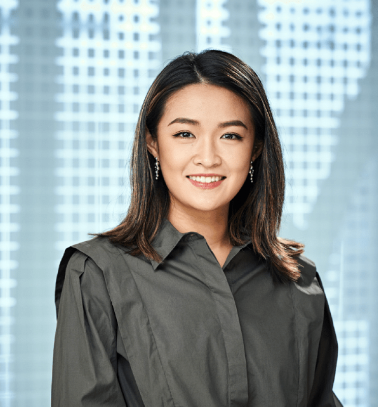 Portrait of Keyu Linghu, alumni from FTMBA