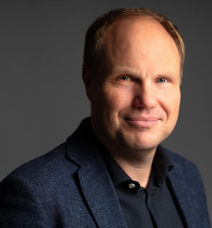 Portrait of leadership expert Anders Trillingsgaard