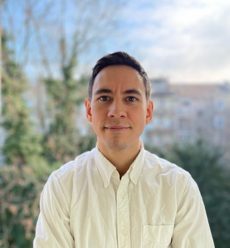 Portrait of Bjørn Zabell, EMBA graduate