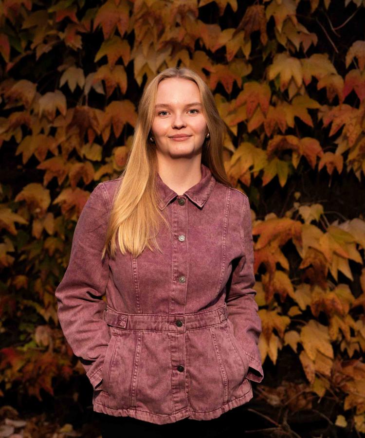 Portræt af Johanne Emilie Christensen