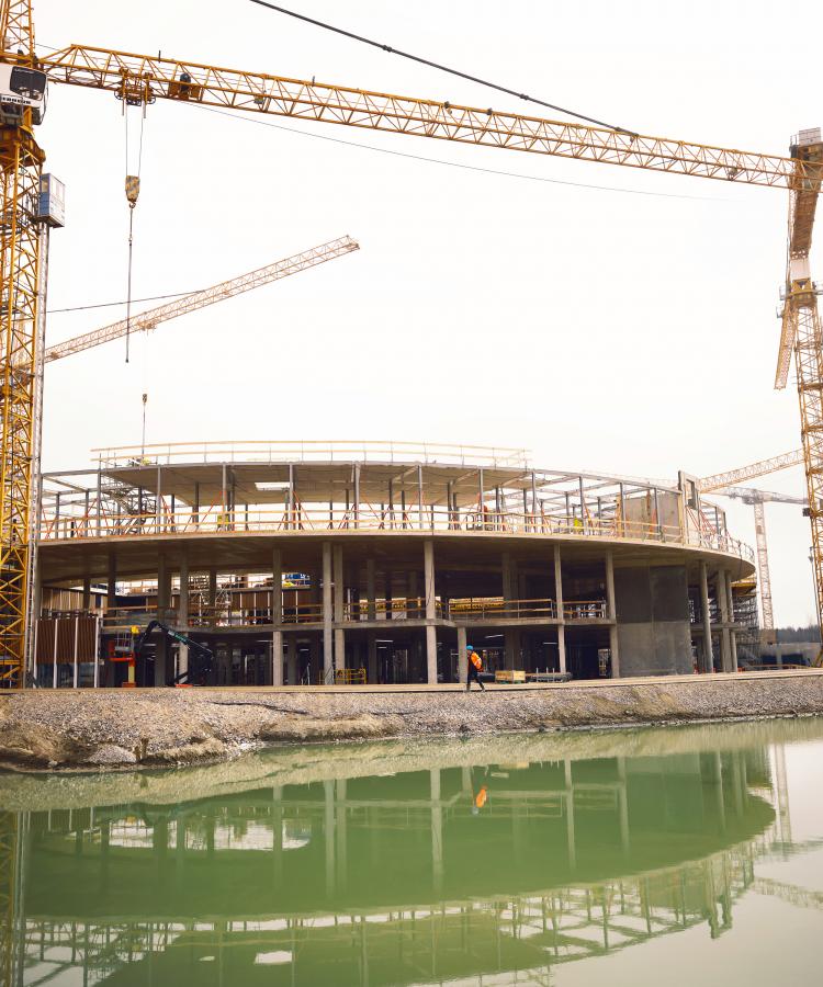 Portrait af Lasse Manniche