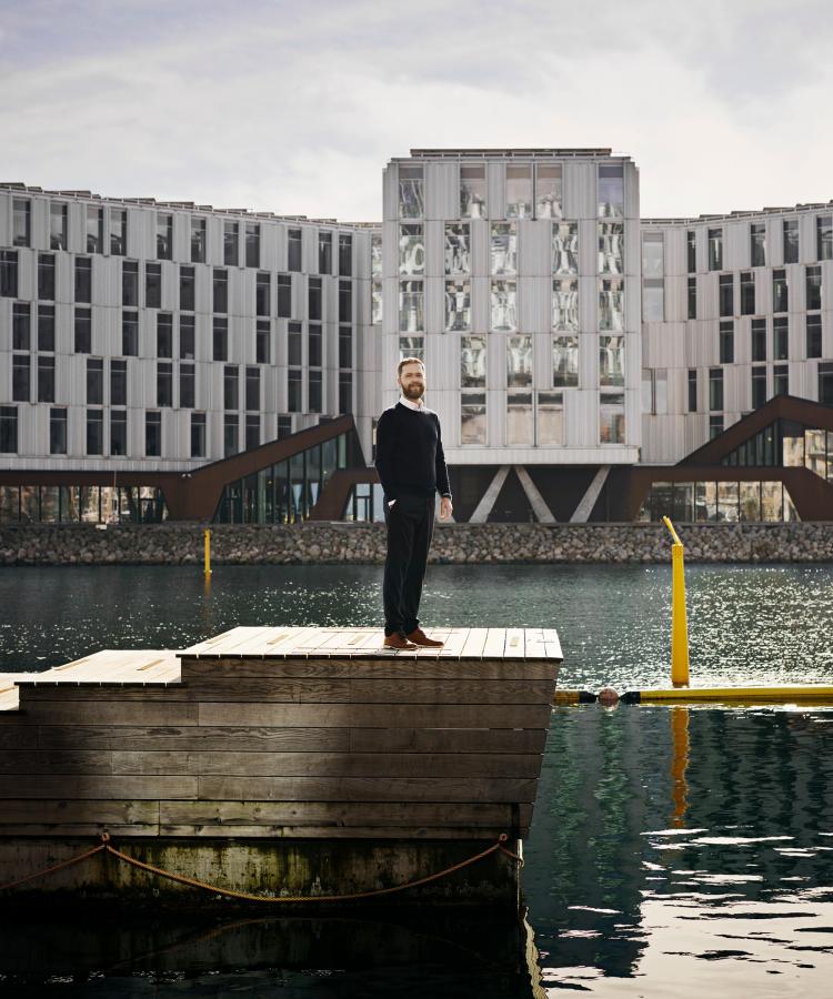 Portræt af Lasse Semler