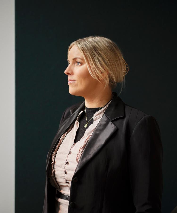 Profil portræt af Majken Graversen