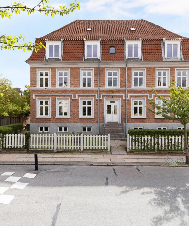 Kongens Tværvej building