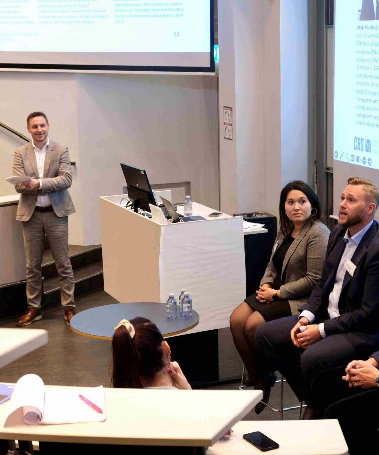 Panel af tre taler til Executive Education eventet, Seller of the future