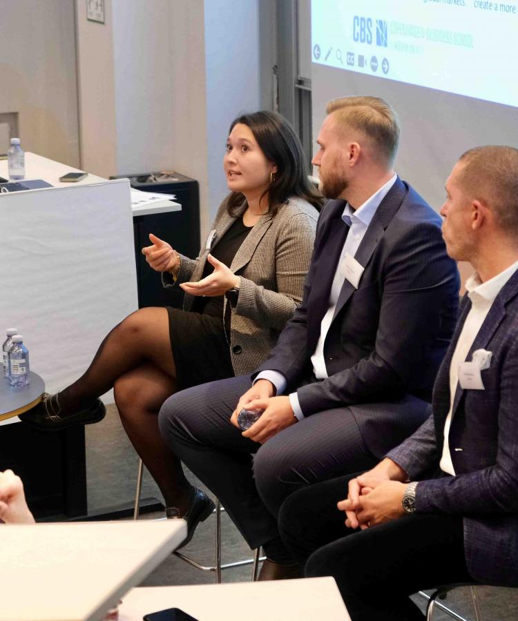 Panel af tre taler til Executive Education, Seller of the future, event