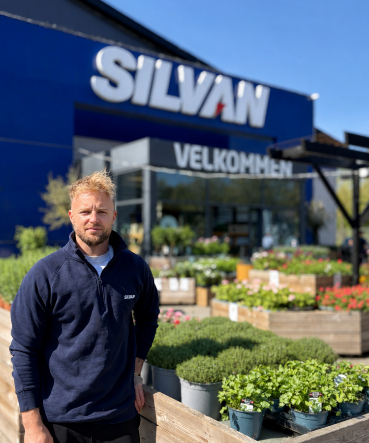 Regionschef i Silvan og HD-alumne fra CBS, Nicklas Krause, foran Silvan
