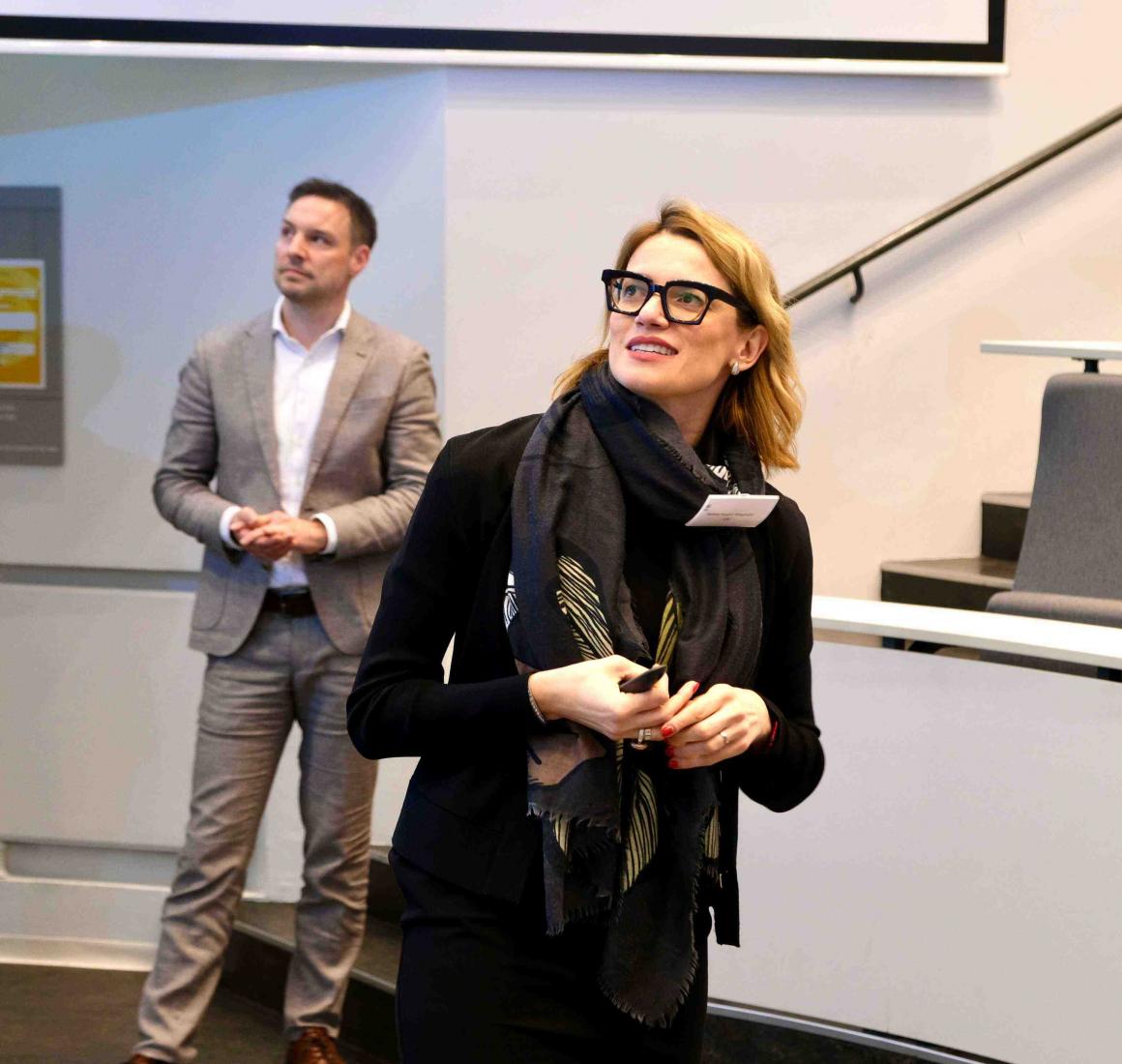 Selma Kadic Maglajlic taler til Executive Education eventet, Seller of the future