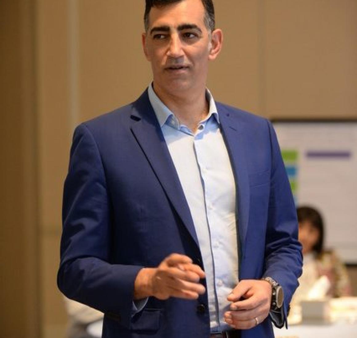 Portrait of Yiannis Pastellas, alumni from Blue MBA