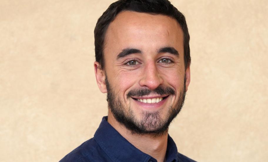 Portrait of Manuel Alvariño