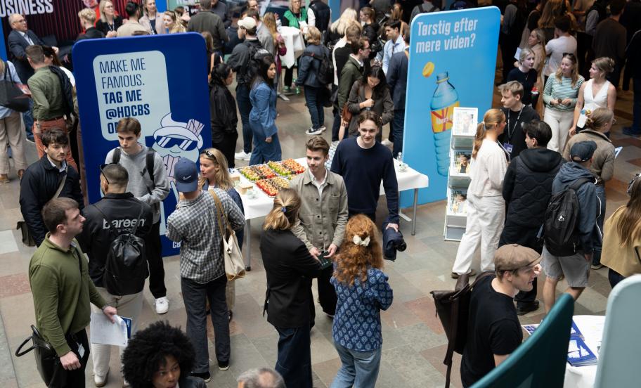 Deltagere ved Åbent Hus på HD-uddannelserne 