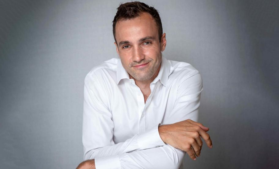 Portrait of Alistair Edwards, alumni from FTMBA