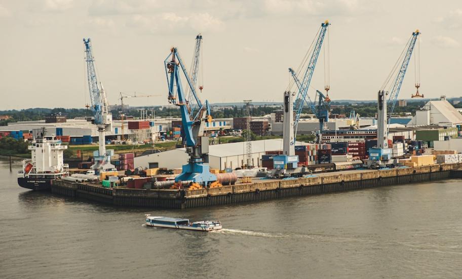 Hamburg harbour 
