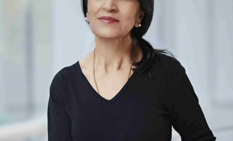 Portait of Irene Rosberg, Blue MBA alumni