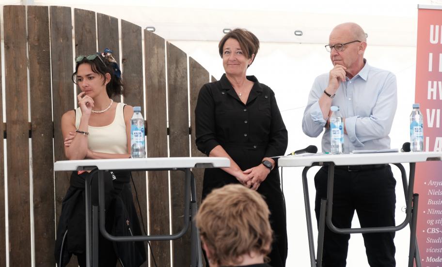 Tre talere under paneldebat ved Folkemødet 2026