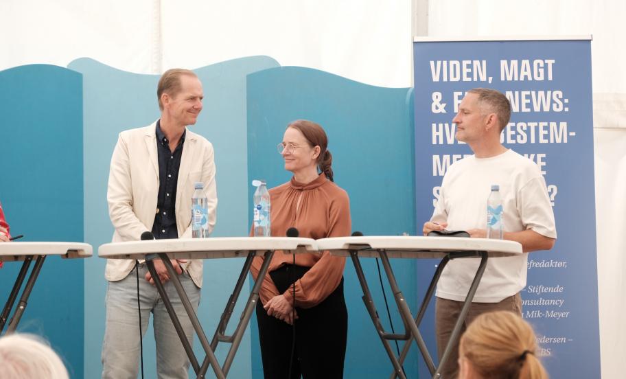 Christian Jensen, Nanna Mik-Meyer og Eske Vinther-Jensen under debat på Folkemødet 2026