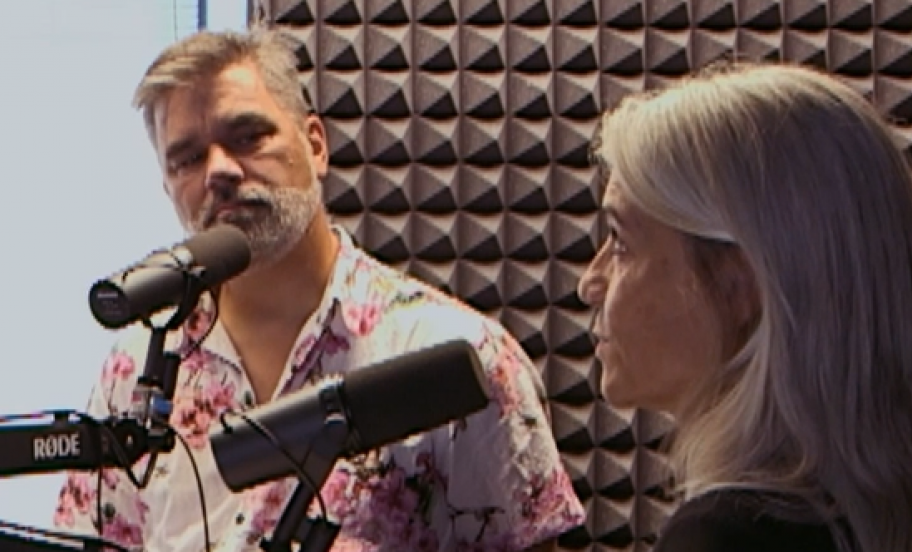 Tobias Berggren Jensen er vært på podcasten Vejen til Medledelse, hvor han interviewer en række ledere, der arbejder med den medledende metode. 