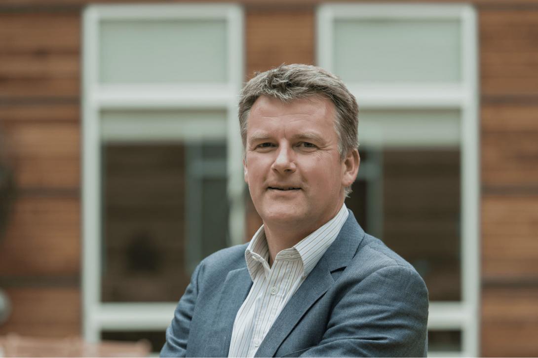 Portræt af Søren Winther, Head of Global Logistics hos Chr. Hansen